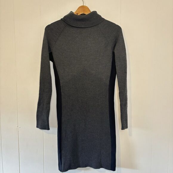 Athleta Mesa Hybrid Sweater Dress Merino Wool Turtle Neck Charcoal Gray Size XS - Picture 3 of 15